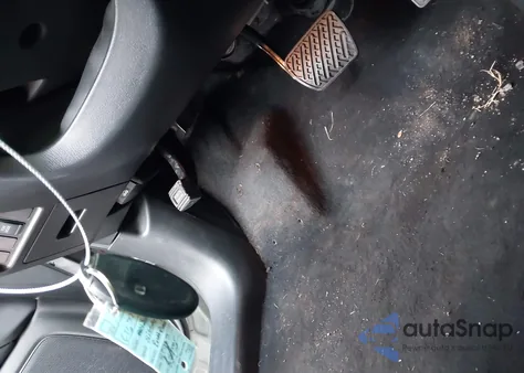 2013 Nissan Pathfinder Sl z USA, uszkodzony, nr VIN 5N1AR2MN1DC647065